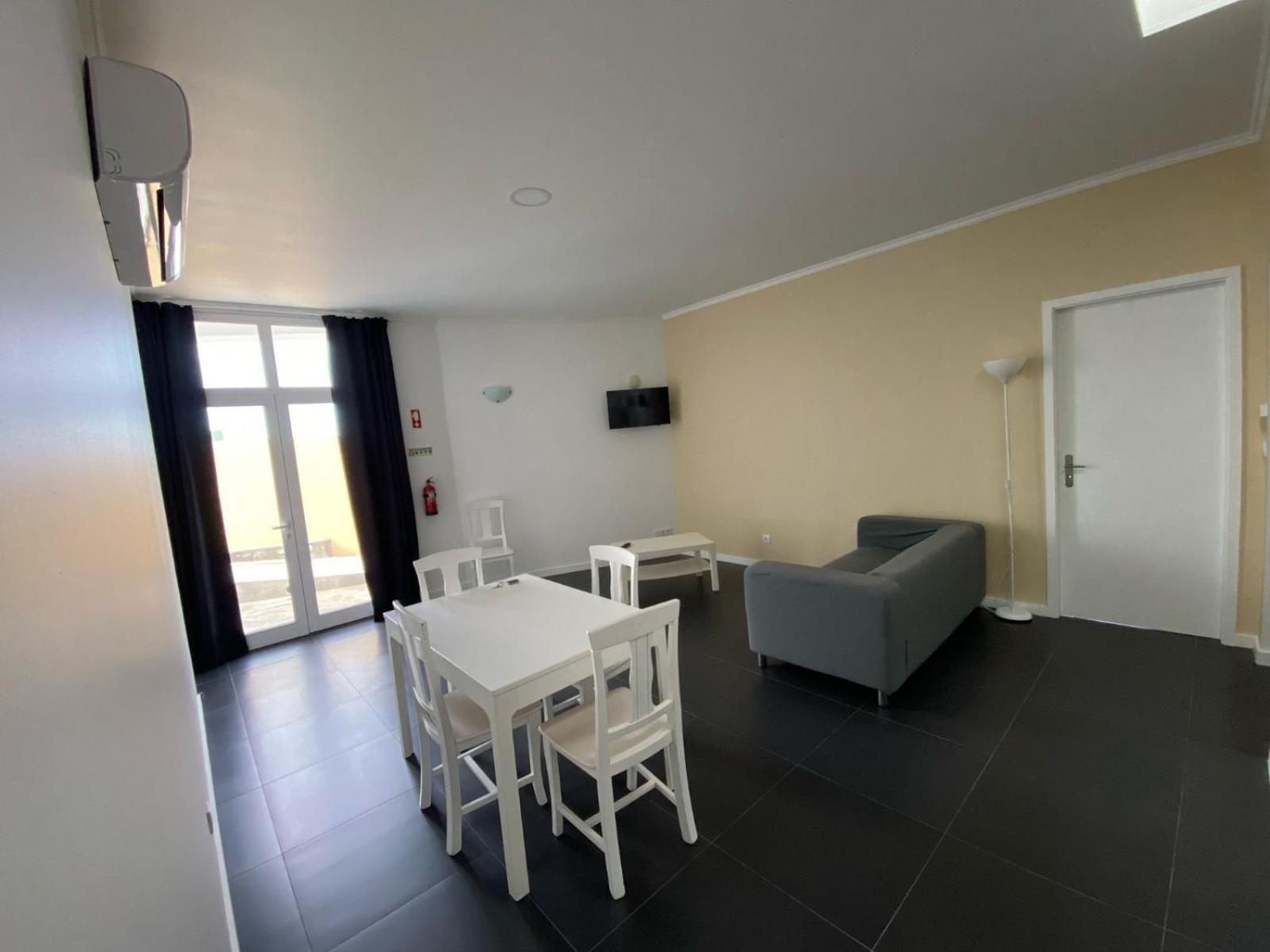 White Pico Lodge São Roque do Pico エクステリア 写真